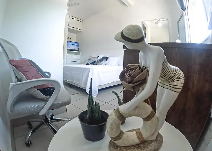Apartamento No Centro De Cabo Frio